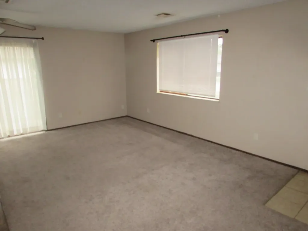 447 S Paula Wichita KS 67209