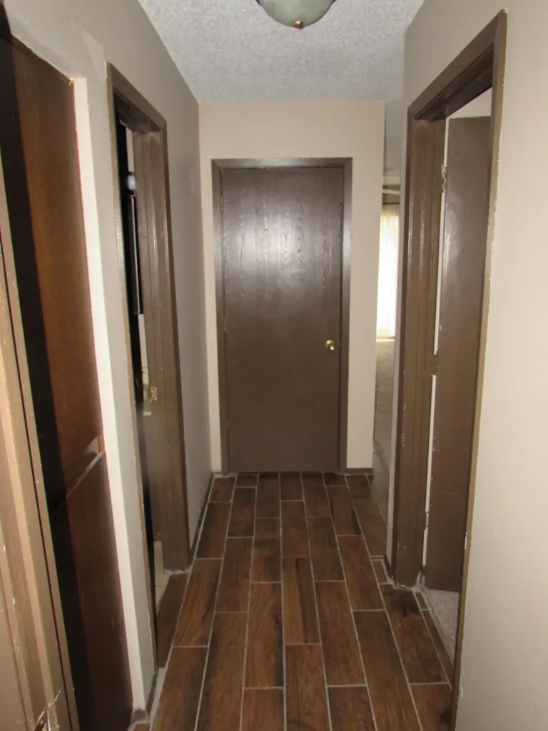 447 S Paula Wichita KS 67209