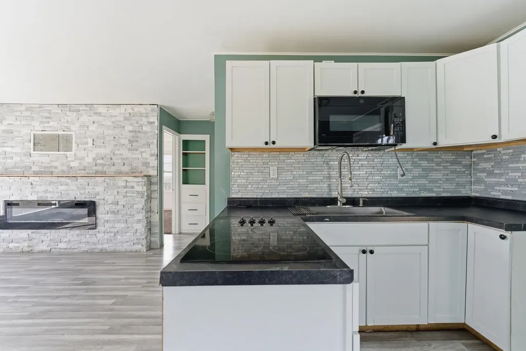 2701 N Litchfield Avenue Wichita KS 67204