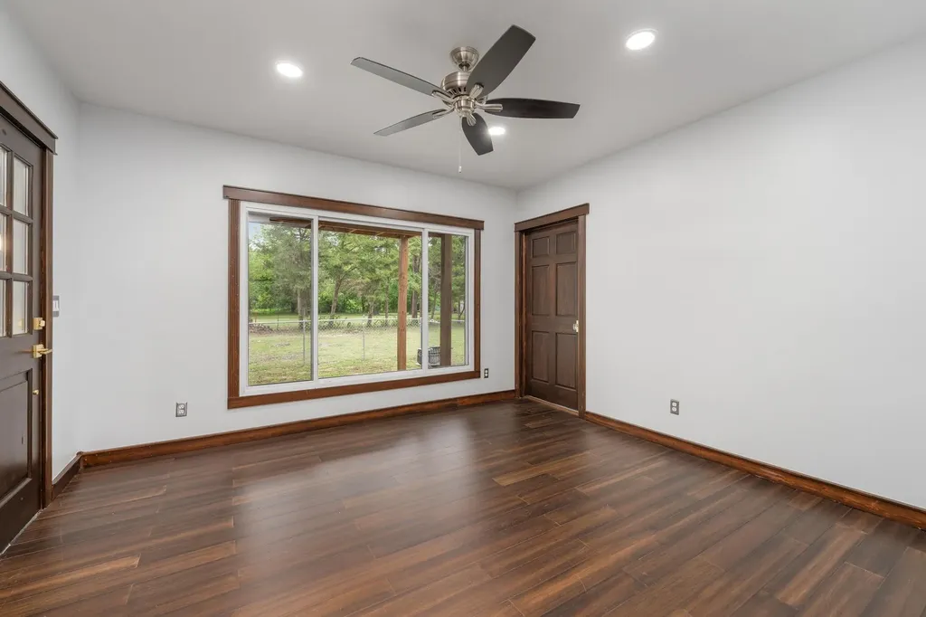817 W Orchard Wellington KS 67152