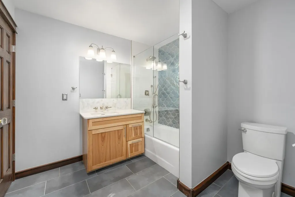 817 W Orchard Wellington KS 67152