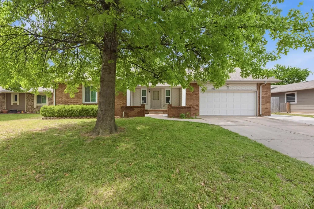 513 N Rutgers Street Wichita KS 67212