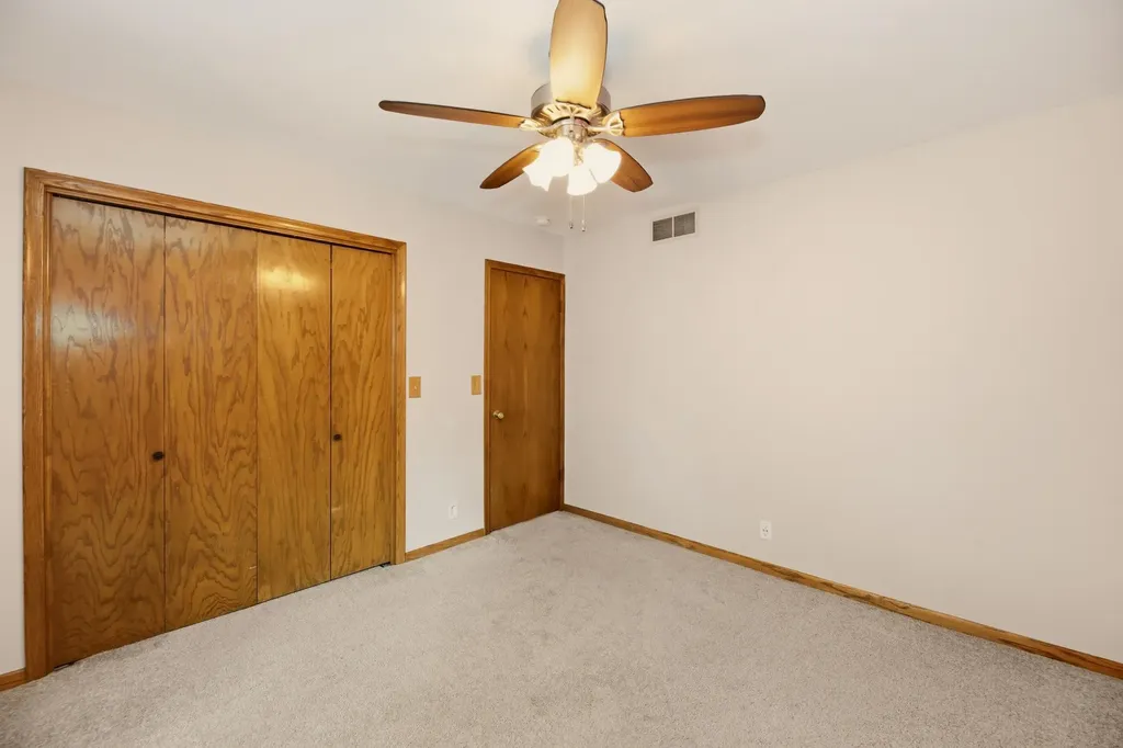 513 N Rutgers Street Wichita KS 67212