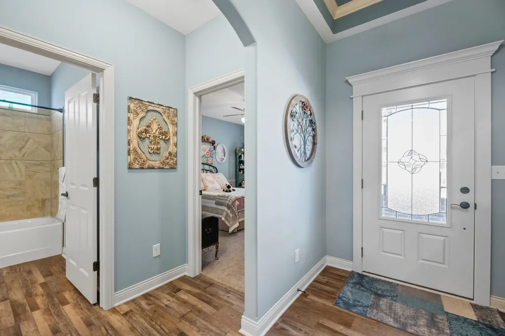 3632 N Lakeway Court Wichita KS 67205