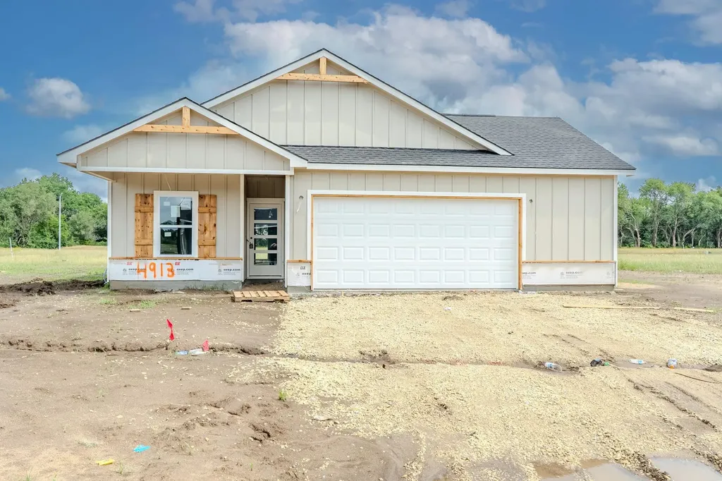 4913 N Spruce Wichita KS 67219