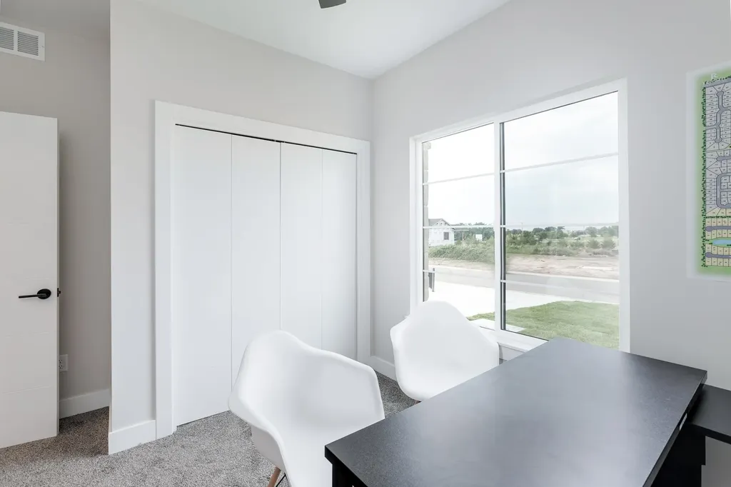 10410 W Graber Circle Wichita KS 67215