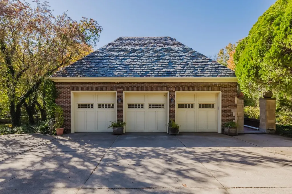 23901 W 23rd Goddard KS 67052