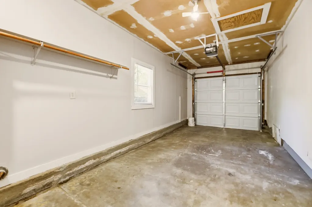 803 S Bleckley Wichita KS 67218