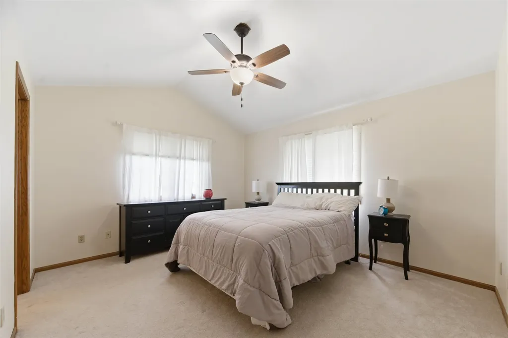 1216 S Chestnut Street Halstead KS 67056