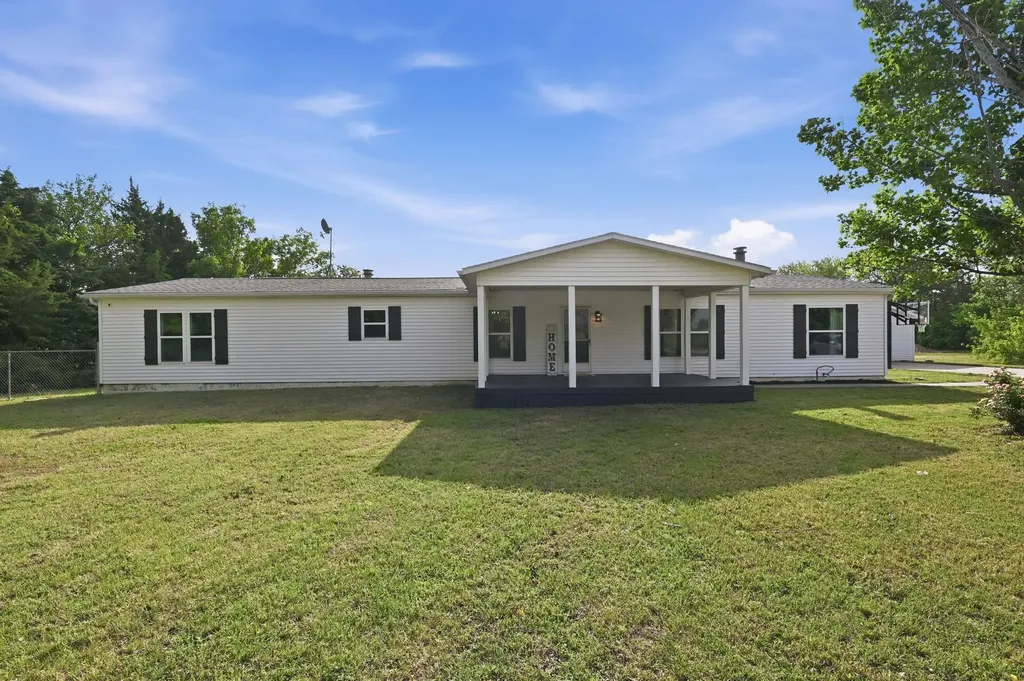 488 N Hydraulic Belle Plaine KS 67013