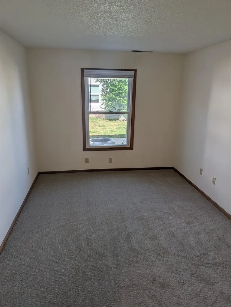 1717 S Cypress Wichita KS 67207