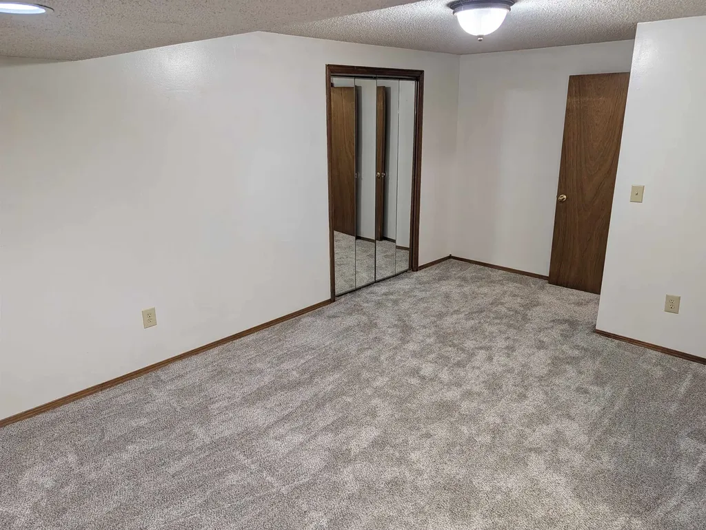 1717 S Cypress Wichita KS 67207