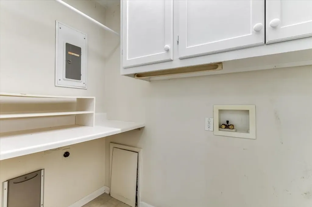 3368 S Vine Wichita KS 67217