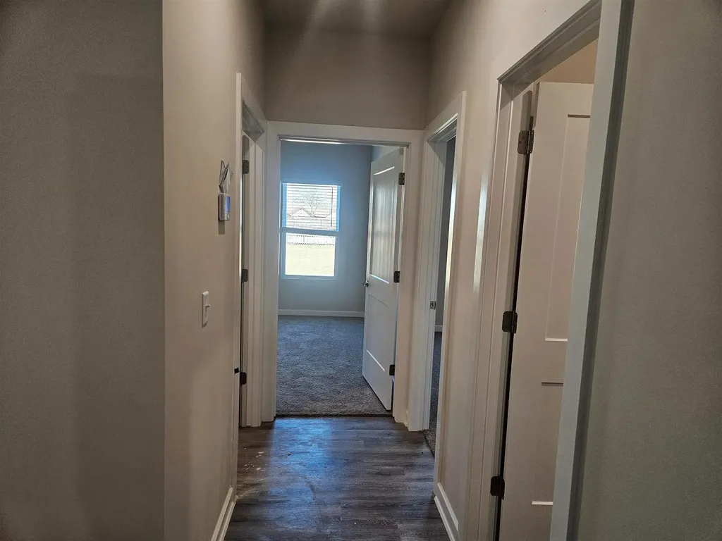 960 N Forestview Street Wichita KS 67235