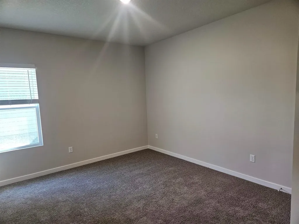 960 N Forestview Street Wichita KS 67235