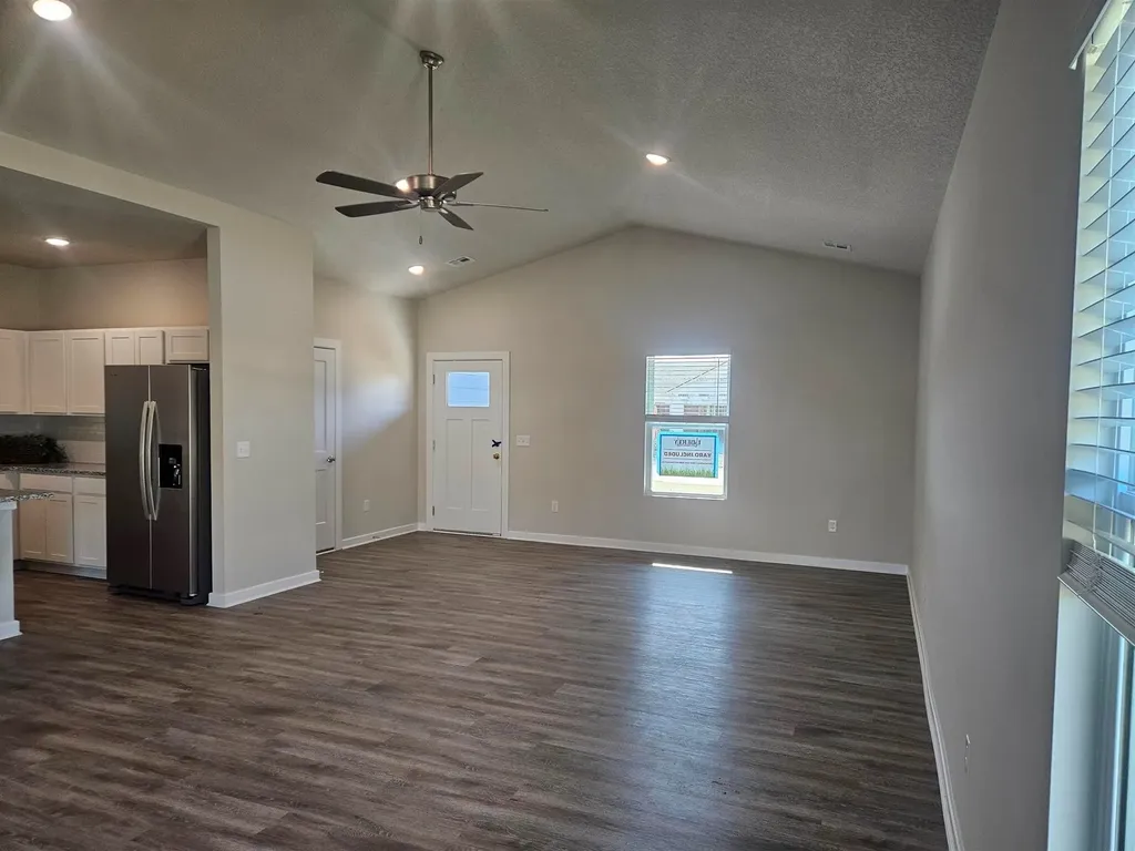 960 N Forestview Street Wichita KS 67235