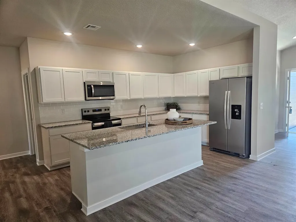 960 N Forestview Street Wichita KS 67235