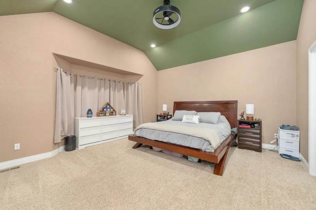 1460 E 117th Court N Sedgwick KS 67135