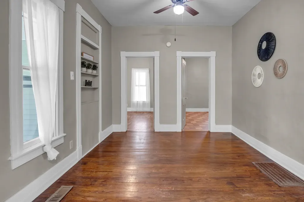 119 E 14th Street Newton KS 67114