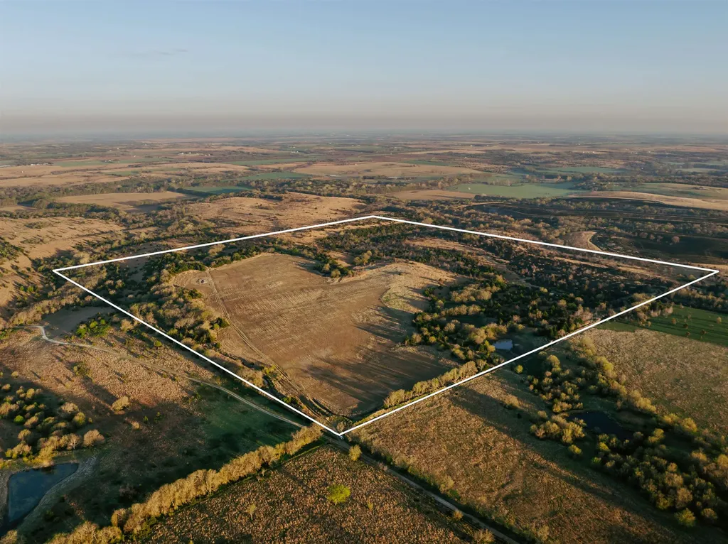 00000 S 222nd Road Winfield KS 67156