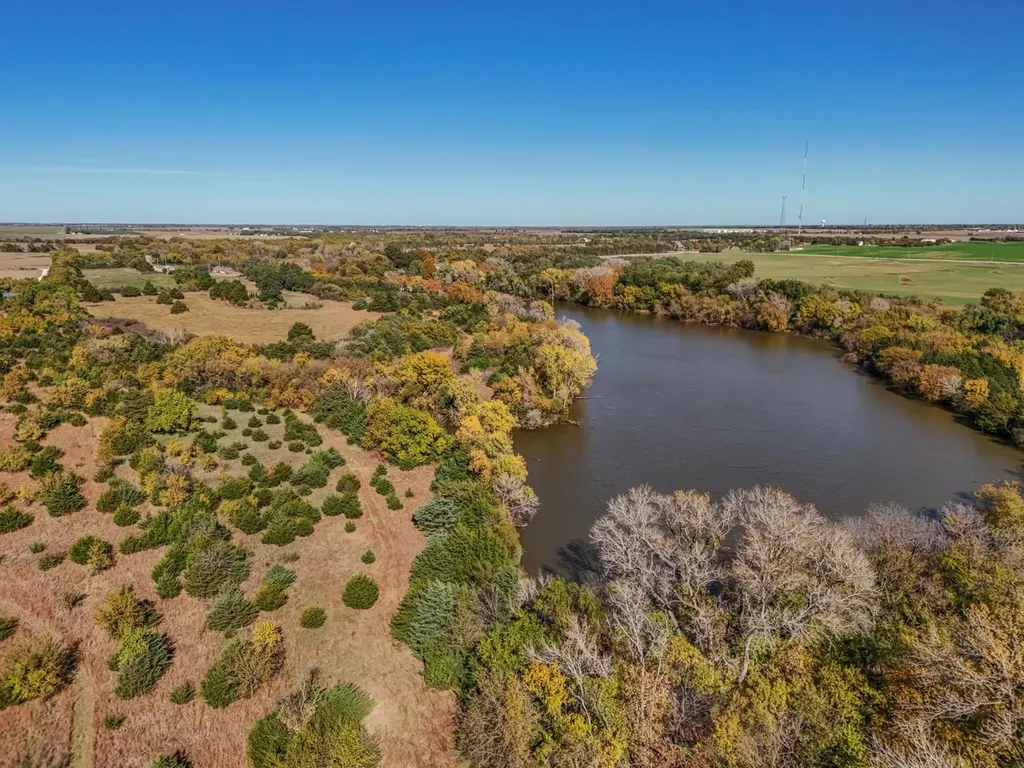 22+/- Acres W 23rd Goddard KS 67052