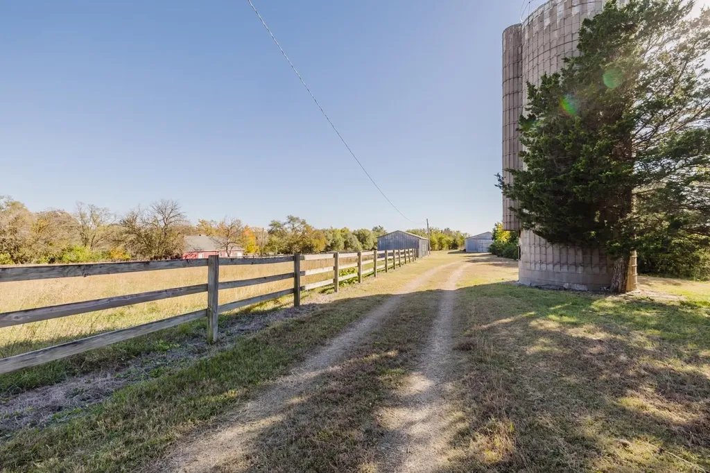 23+/- Acres W 23rd Goddard KS 67052