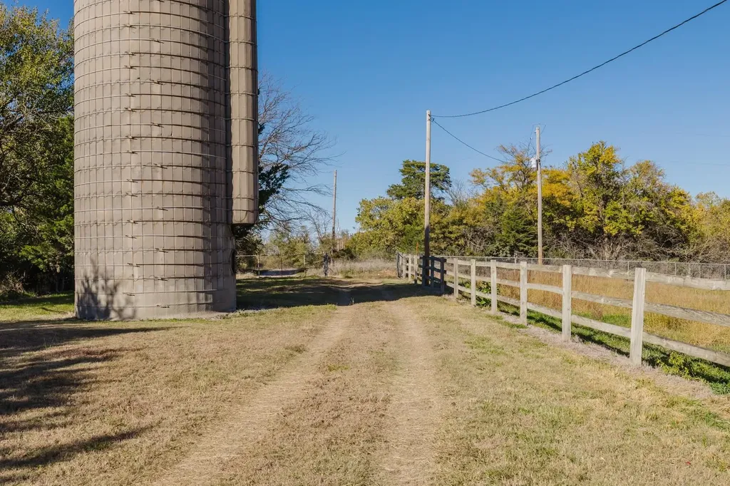 23+/- Acres W 23rd Goddard KS 67052