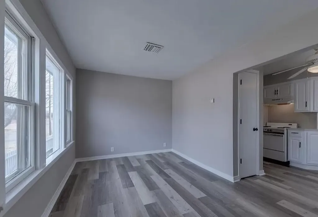 2801-2803 W Elm Wichita KS 67203