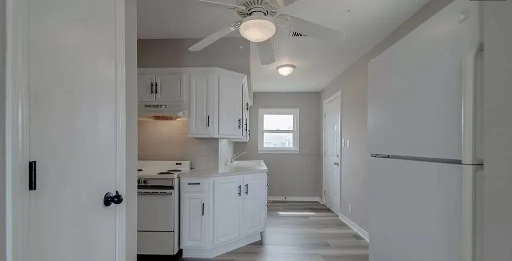 2801-2803 W Elm Wichita KS 67203
