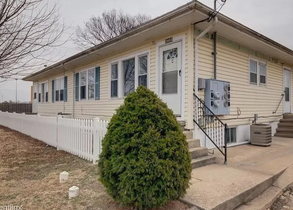 2801-2803 W Elm Wichita KS 67203
