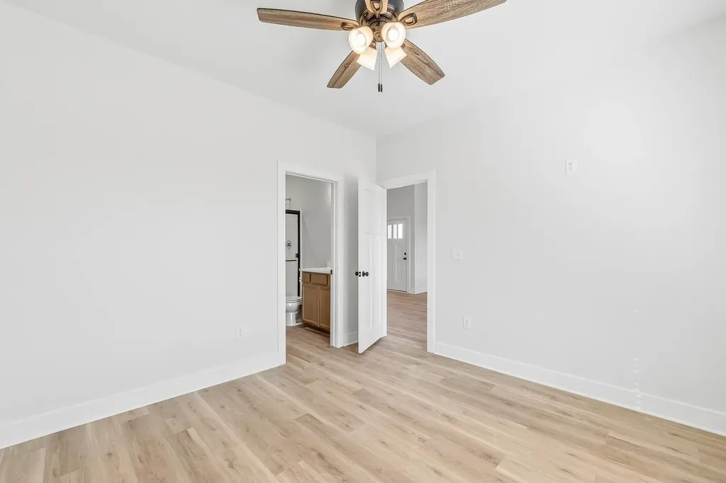 5304 W Rolly Street Wichita KS 67215