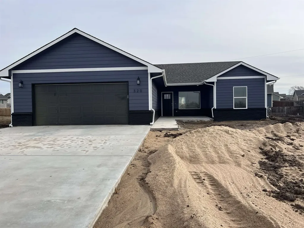 320 N Deer Run Court El Dorado KS 67042