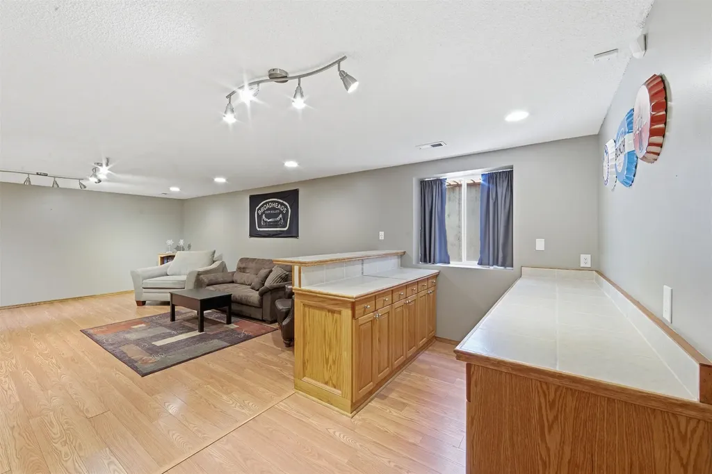 1918 N Stoney Point Wichita KS 67212-6497