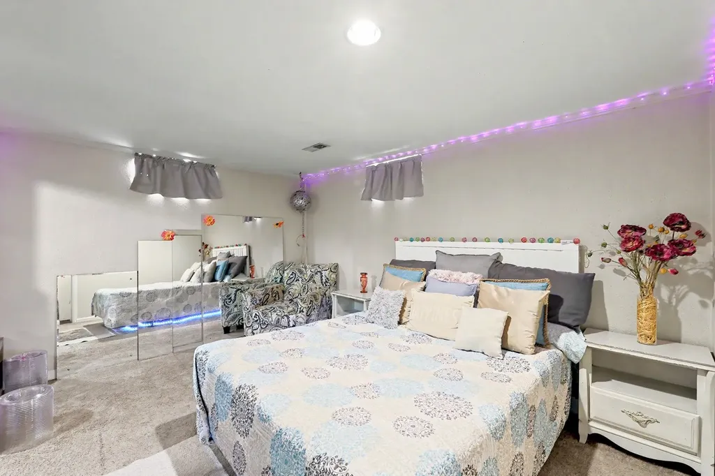 2227 W Southgate Wichita KS 67217
