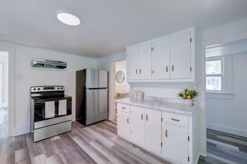 512 E 3rd Winfield KS 67156