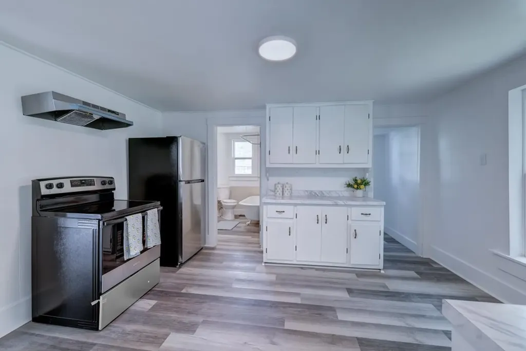 512 E 3rd Winfield KS 67156
