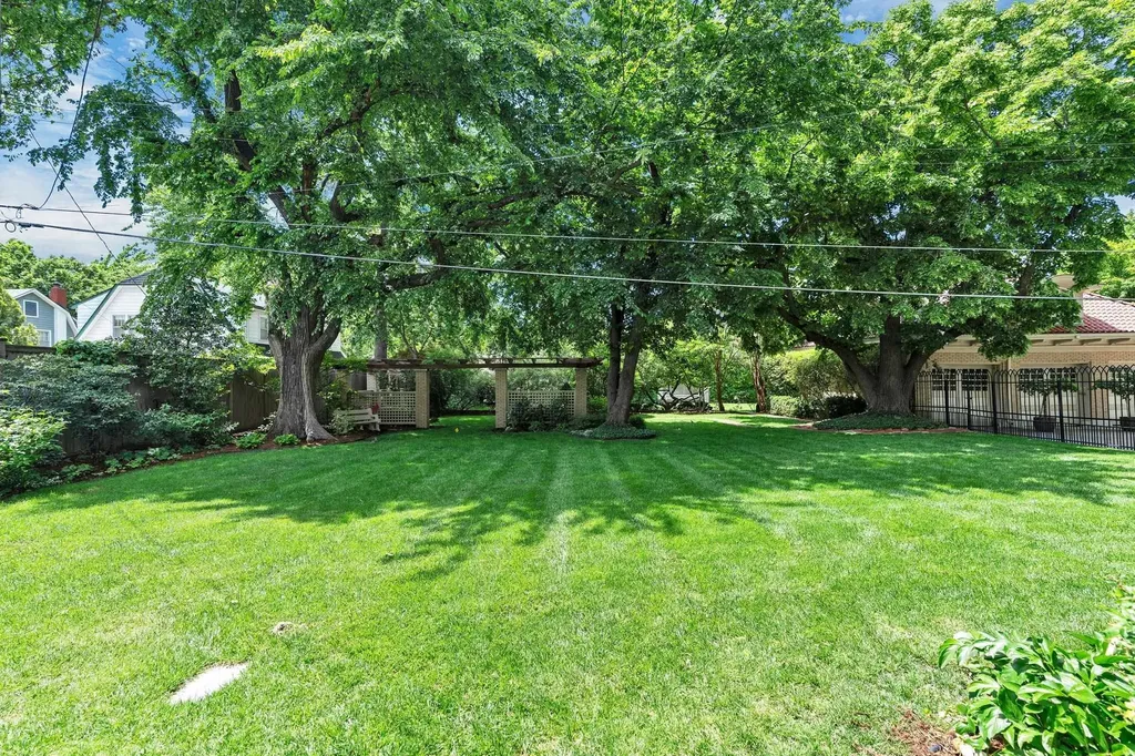 345 N Belmont Wichita KS 67208