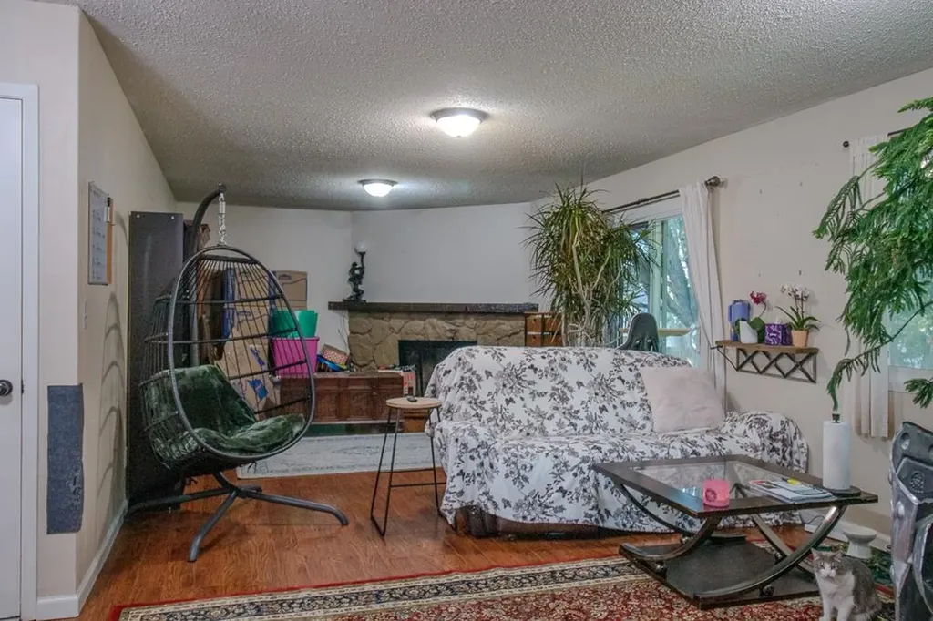 415 E Valley View Street Derby KS 67037