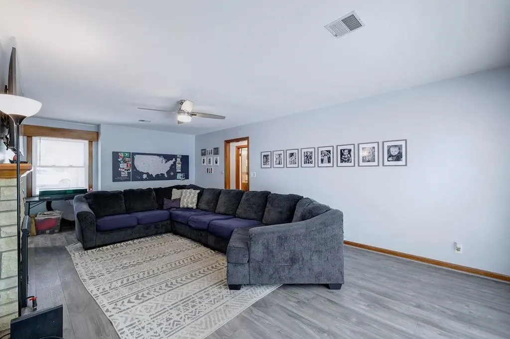 111 N Park Street Winfield KS 67156