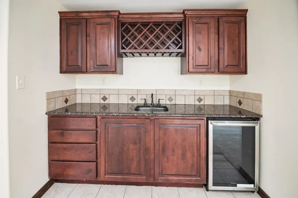 2034 S Sierra Hills Court Wichita KS 67230