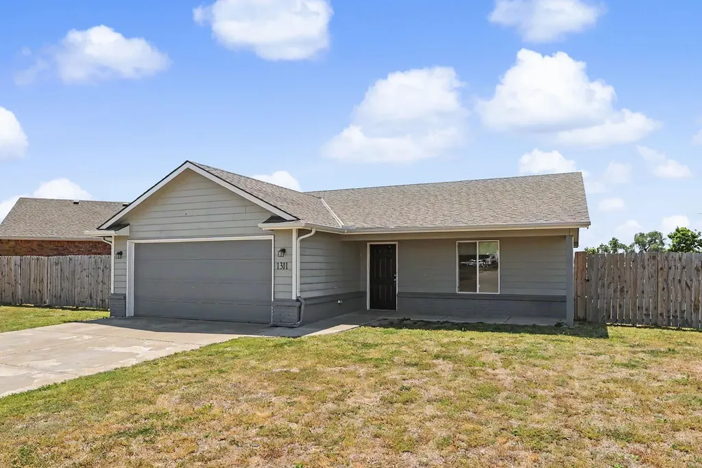 1311 E Maywood Wichita KS 67216