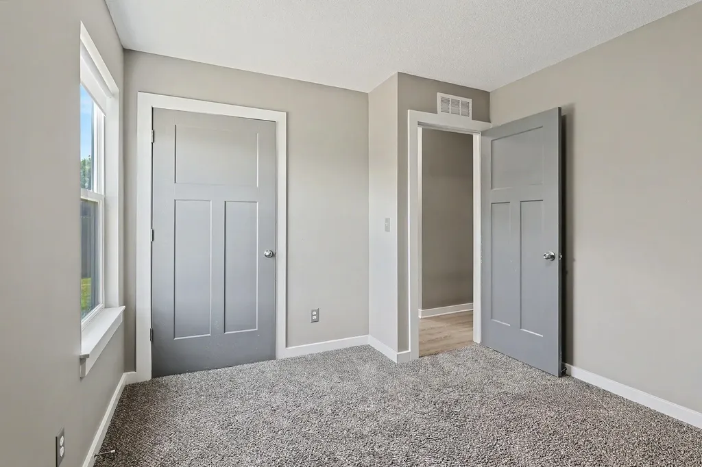 1311 E Maywood Wichita KS 67216