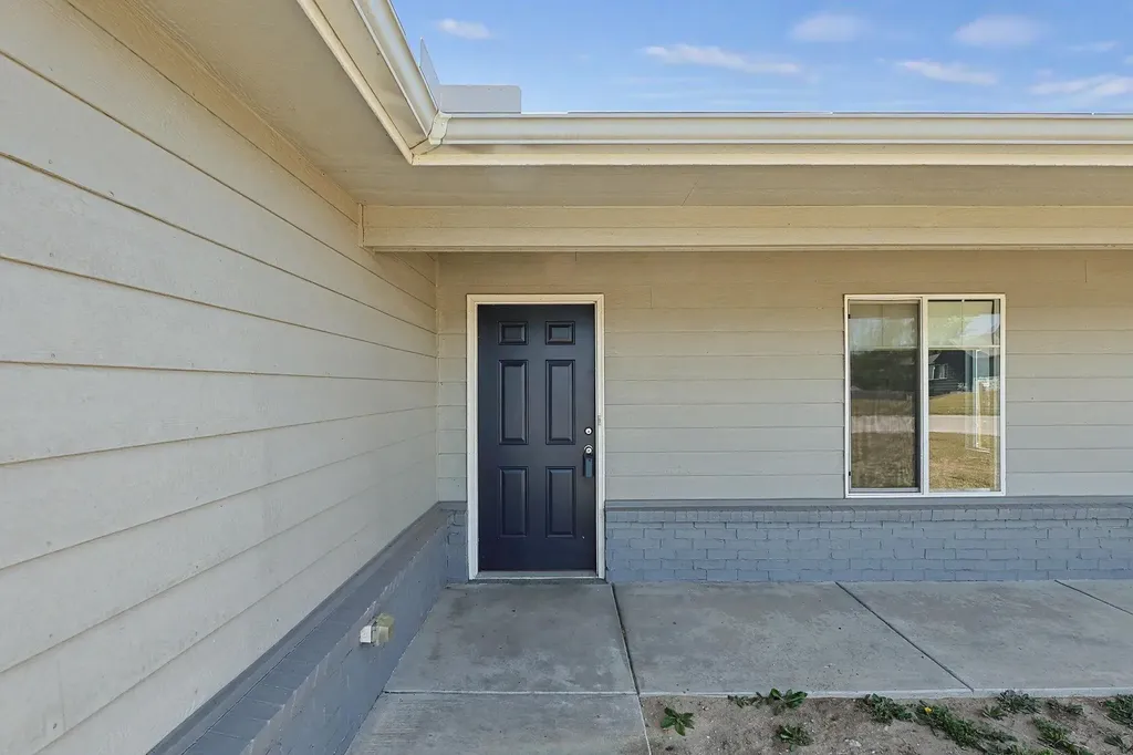 1311 E Maywood Wichita KS 67216