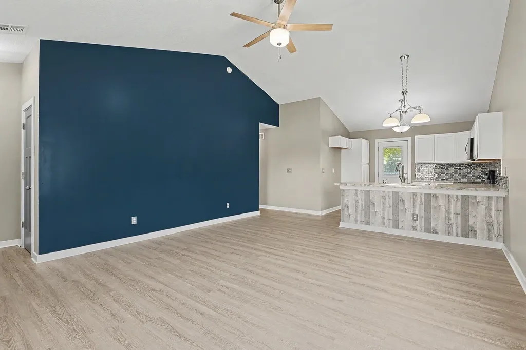 1311 E Maywood Wichita KS 67216