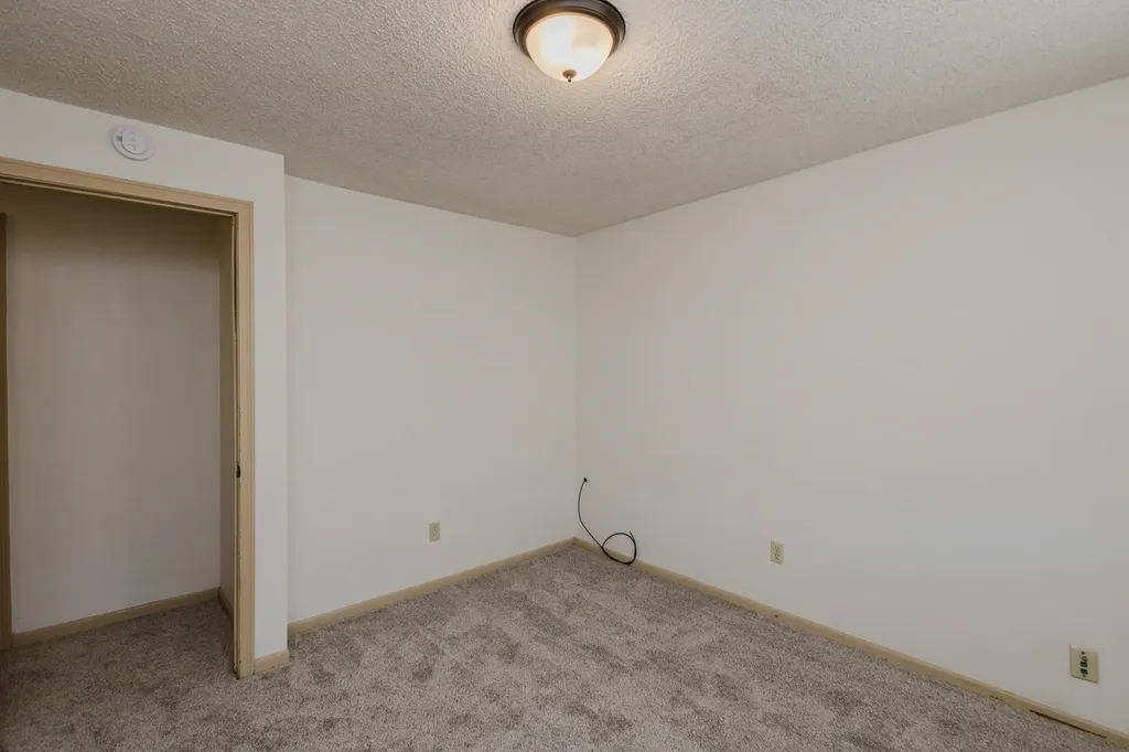 3124 N Brookfield Wichita KS 67226