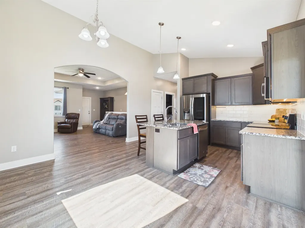 3111 E Reiss Court Park City KS 67219