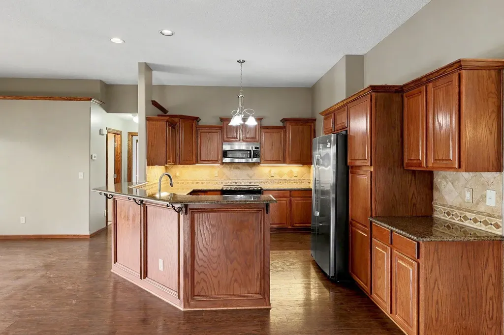 3317 N North Shore Court Wichita KS 67205