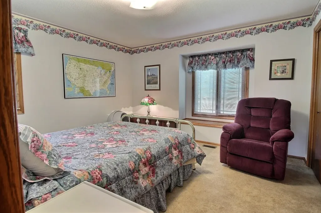 2634 Glacier Drive Wichita KS 67215-1514