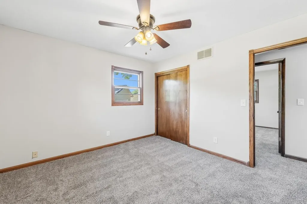 5952 N Palm Lane Wichita KS 67204