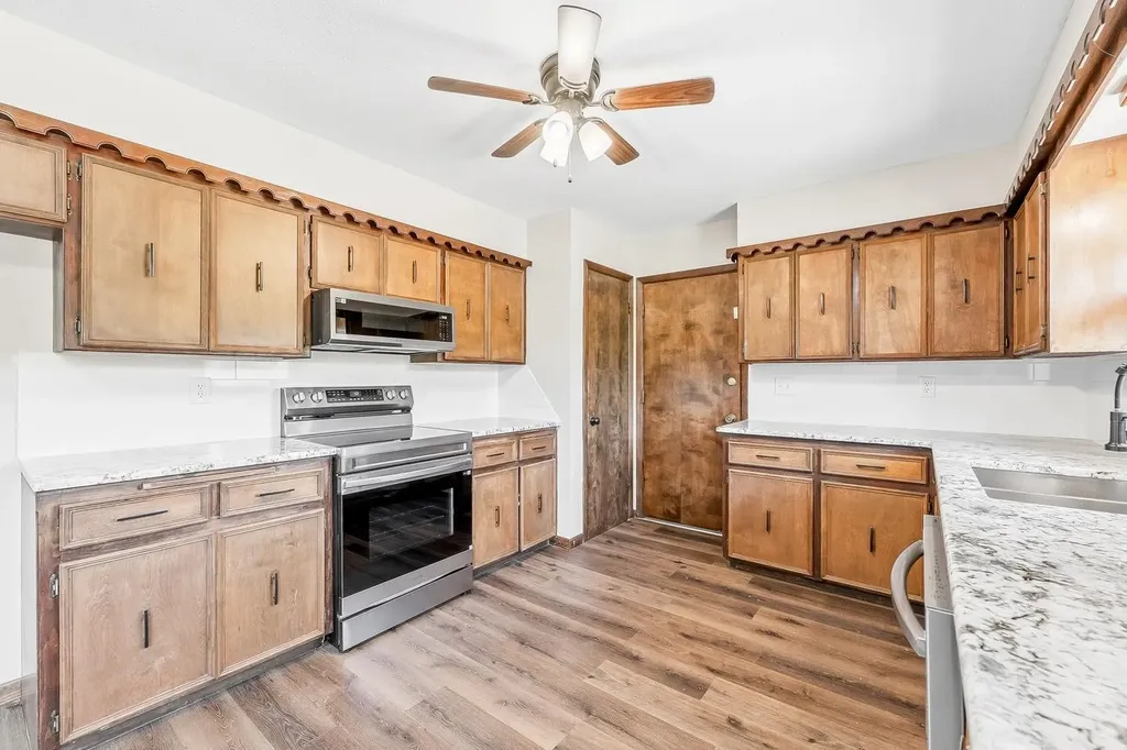 5952 N Palm Lane Wichita KS 67204